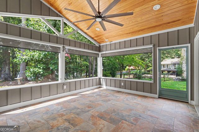 111 Edgewater Way, Peachtree City, GA 30269