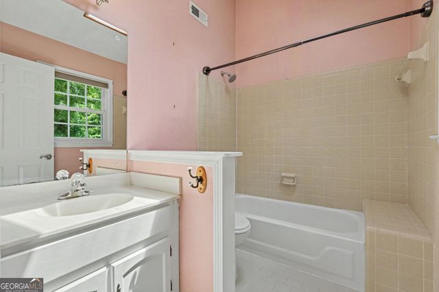 111 Edgewater Way, Peachtree City, GA 30269