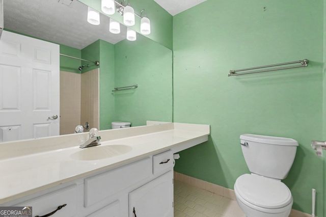 111 Edgewater Way, Peachtree City, GA 30269