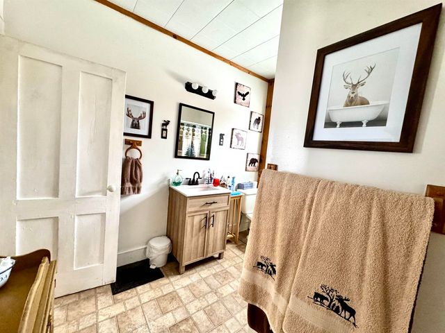 881 South Hill Road, Stewartstown, NH 03576