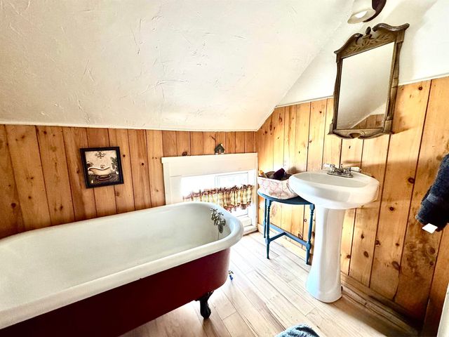 881 South Hill Road, Stewartstown, NH 03576