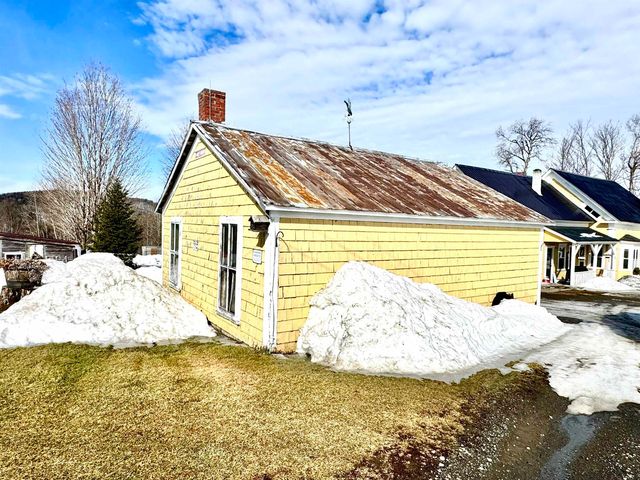 881 South Hill Road, Stewartstown, NH 03576