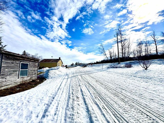 881 South Hill Road, Stewartstown, NH 03576