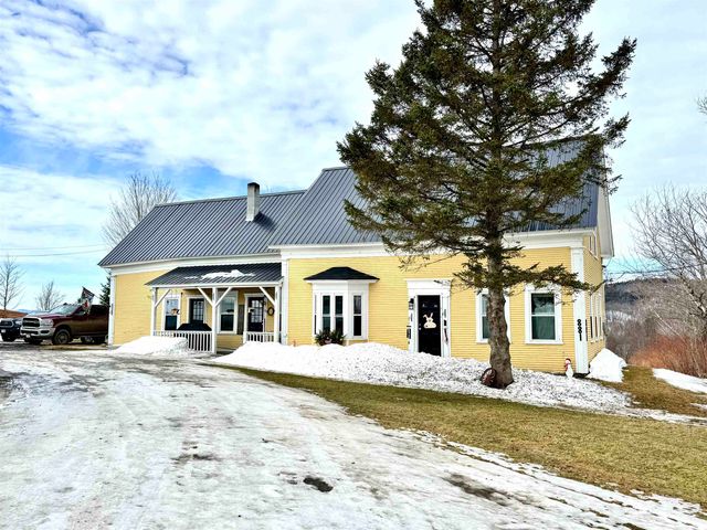 881 South Hill Road, Stewartstown, NH 03576