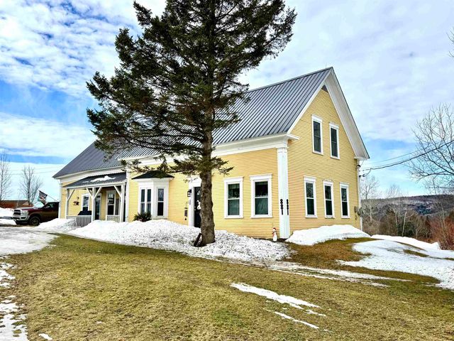 881 South Hill Road, Stewartstown, NH 03576