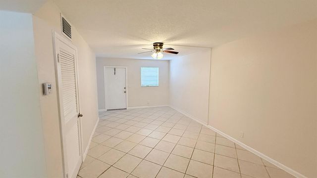 501 W Kalmia Drive 2, West Palm Beach, FL 33403