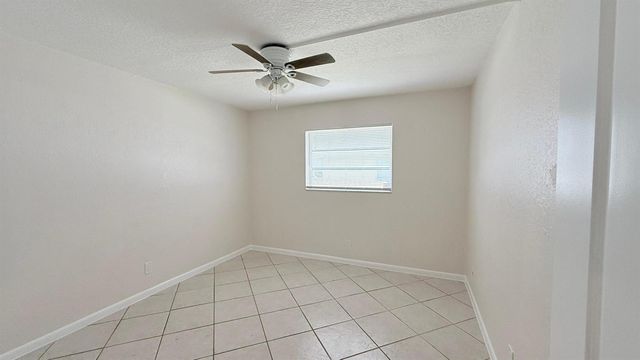 501 W Kalmia Drive 2, West Palm Beach, FL 33403