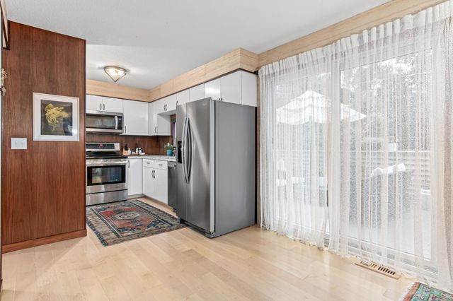 6311 Saint Croix Trail N, Stillwater, MN 55082