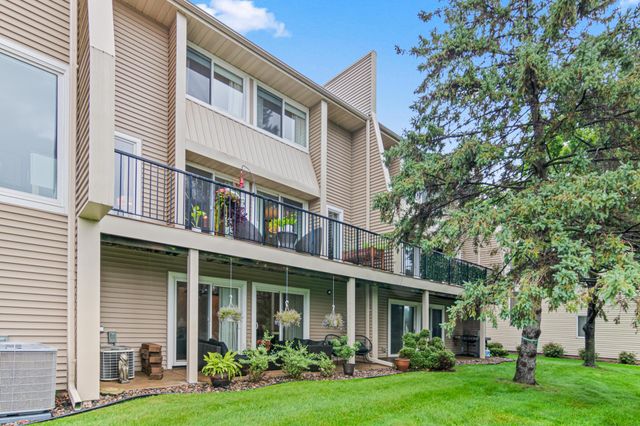 6311 Saint Croix Trail N, Stillwater, MN 55082