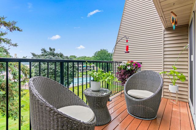 6311 Saint Croix Trail N, Stillwater, MN 55082