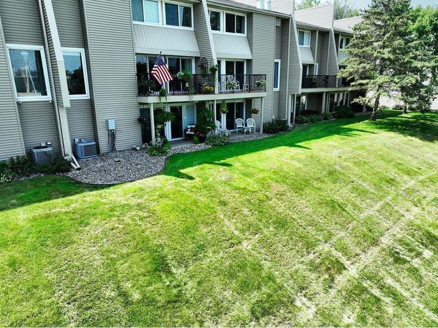 6311 Saint Croix Trail N, Stillwater, MN 55082