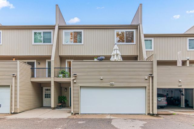 6311 Saint Croix Trail N, Stillwater, MN 55082