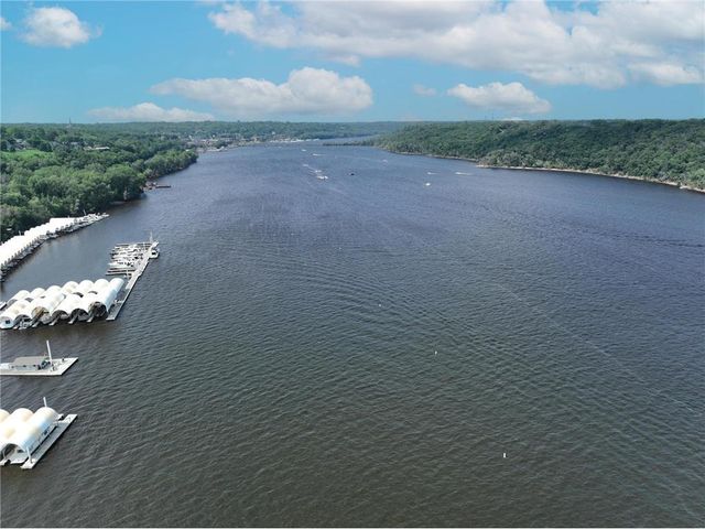 6311 Saint Croix Trail N, Stillwater, MN 55082