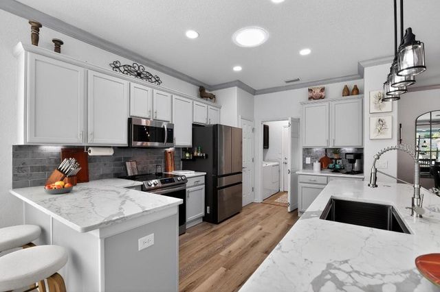 6611 SW 93RD COURT, Ocala, FL 34481