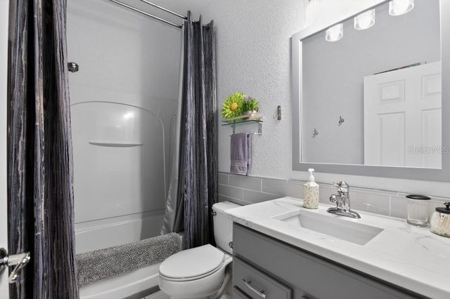 6611 SW 93RD COURT, Ocala, FL 34481