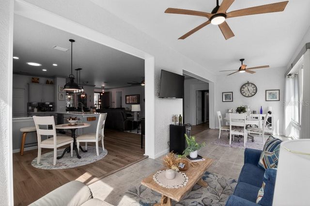 6611 SW 93RD COURT, Ocala, FL 34481