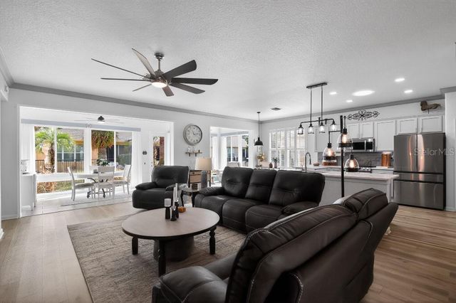 6611 SW 93RD COURT, Ocala, FL 34481