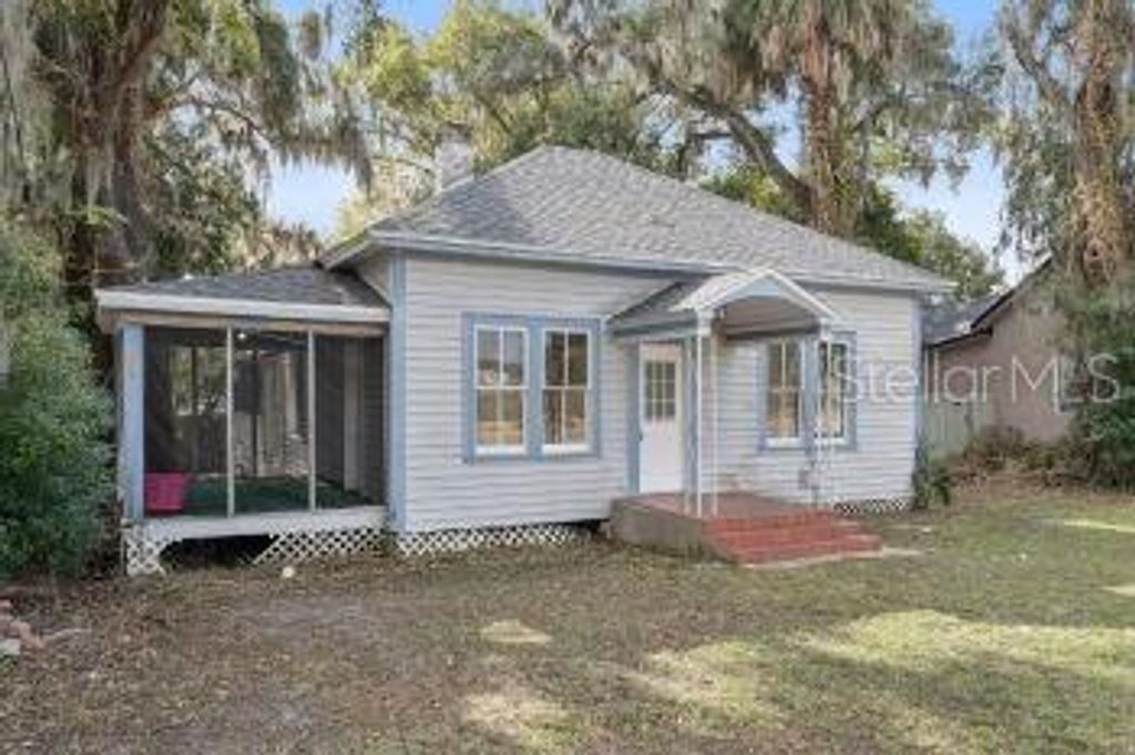 1007 HERNDON STREET, Leesburg, FL 34748