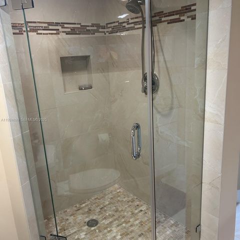 3100 NE 48th St 914, Fort Lauderdale, FL 33308