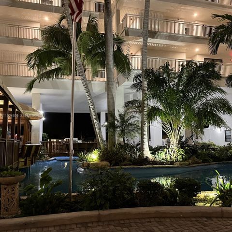 3100 NE 48th St 914, Fort Lauderdale, FL 33308