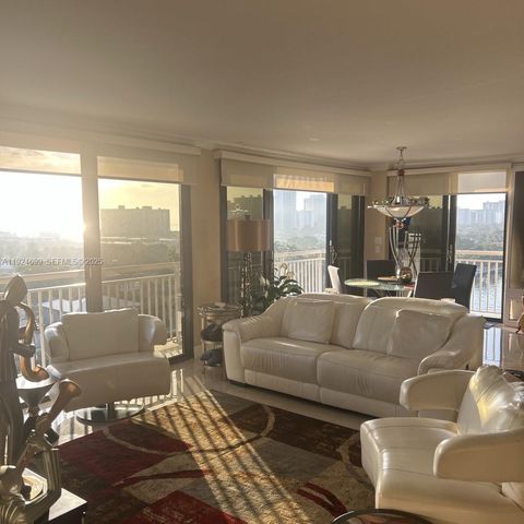 3100 NE 48th St 914, Fort Lauderdale, FL 33308