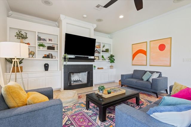 936 Queen Elizabeth Drive, Waco, TX 76657