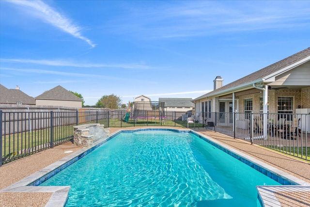 936 Queen Elizabeth Drive, Waco, TX 76657