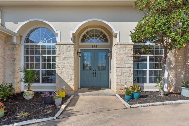 936 Queen Elizabeth Drive, Waco, TX 76657