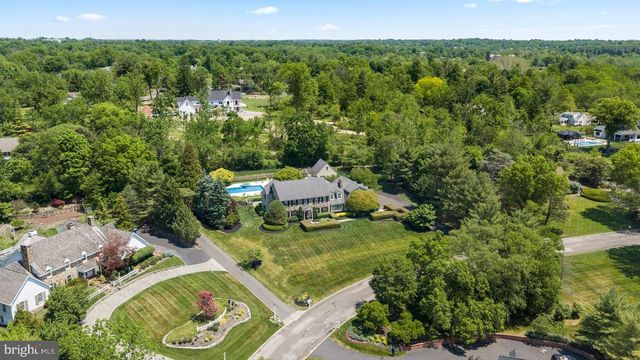 1017 LORIEN DR, Gwynedd Valley, PA 19437