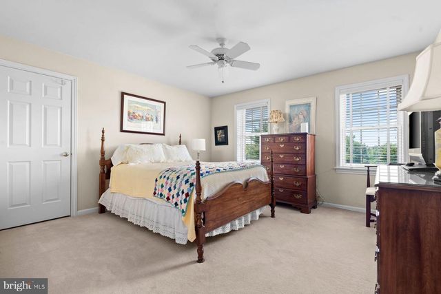 1017 LORIEN DR, Gwynedd Valley, PA 19437