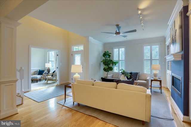 6910 SUMMIT CIR, Towson, MD 21239