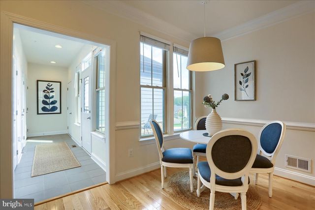 6910 SUMMIT CIR, Towson, MD 21239
