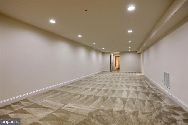 6910 SUMMIT CIR, Towson, MD 21239