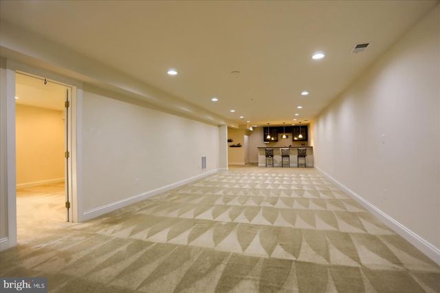 6910 SUMMIT CIR, Towson, MD 21239