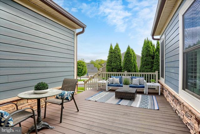 6910 SUMMIT CIR, Towson, MD 21239