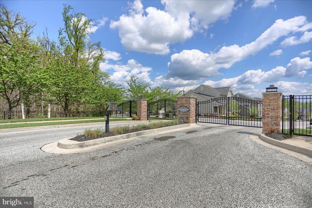 6910 SUMMIT CIR, Towson, MD 21239