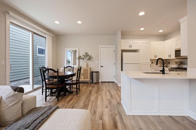 4541 SW 36th Street, Redmond, OR 97756