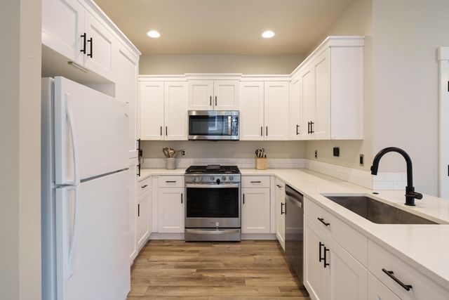 4541 SW 36th Street, Redmond, OR 97756