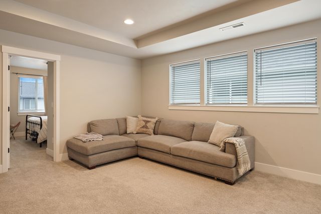 4541 SW 36th Street, Redmond, OR 97756