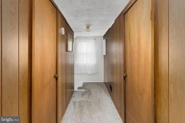 39 BENSON LN, Hamilton, NJ 08610
