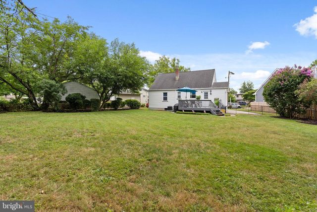 39 BENSON LN, Hamilton, NJ 08610