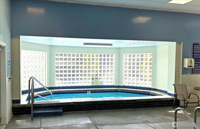 4049 Providence Point Drive SE, Issaquah, WA 98029