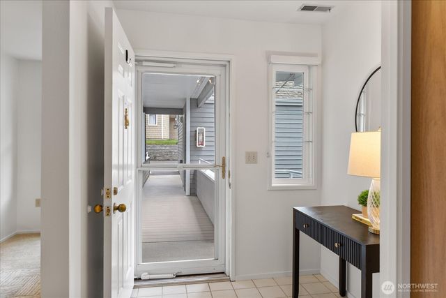 4049 Providence Point Drive SE, Issaquah, WA 98029