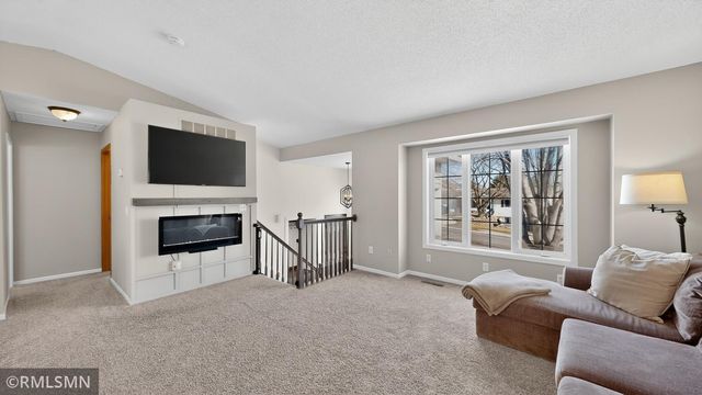 921 2nd Avenue NE, Byron, MN 55920