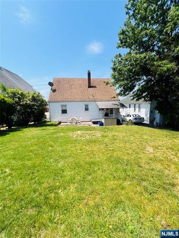 18 Pershing Street, Garfield, NJ 07026