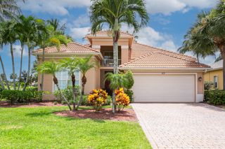 305 NW Sheffield Circle, Port St Lucie, FL 34983