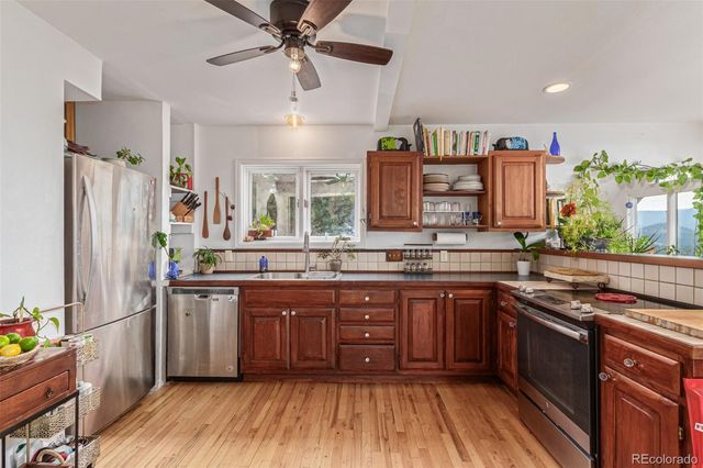 215 Lakeshore Park Road, Boulder, CO 80302