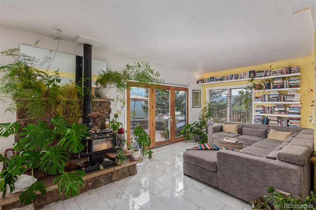 215 Lakeshore Park Road, Boulder, CO 80302