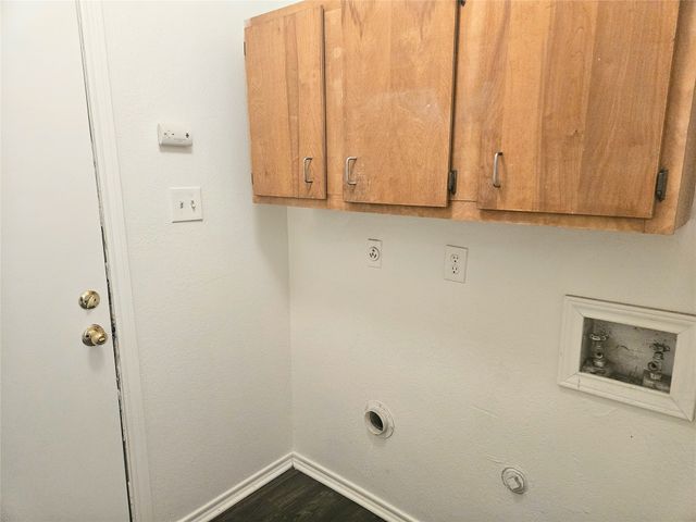 3104 MORNING MEADOW Lane, Grand Prairie, TX 75052