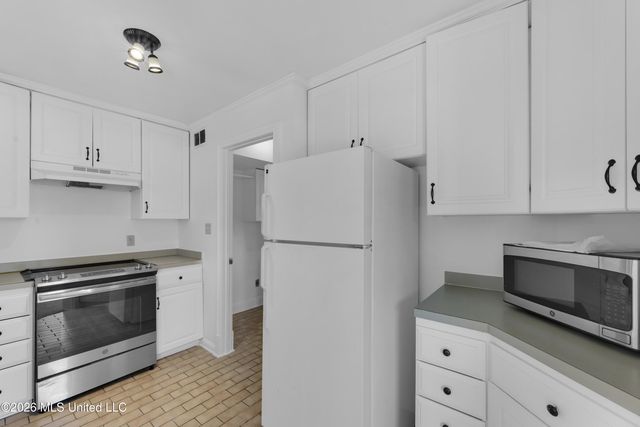 251 Rue Petit Bois, Biloxi, MS 39531